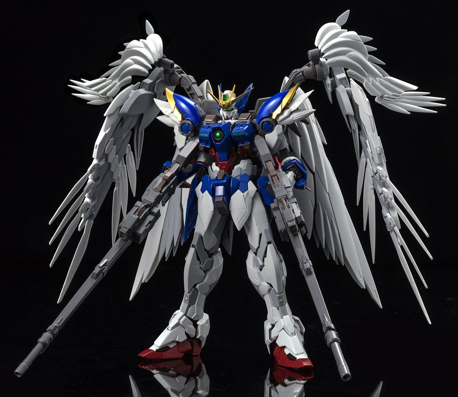 High-Resolution Model - 1/100 Scale Wing Gundam Zero EW