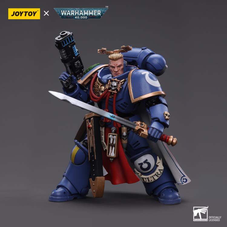 Warhammer 40K Ultramarines Primaris Captain (Power Sword and Plasma Pistol) 1/18 Scale Figure