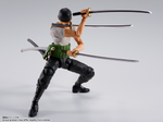 S.H.Figuarts - One Piece: Roronoa Zoro (Romance Dawn)