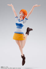S.H. Figuarts - One Piece: Nami (Romance Dawn)