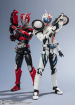 S.H. Figuarts -  Kamen Rider Mach (Heisei Generations Edition)