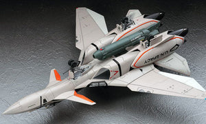 "Macross Plus" #22 VF-11B Thunderbolt 1/72 Model Kit