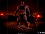 The Dark Knight Returns Batman 1/6 Scale Limited Edition Diorama Statue