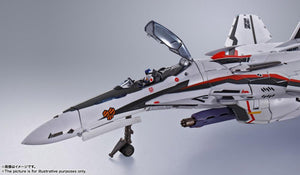 DX Chogokin - Macross Frontier: VF-25F Super Messiah Valkyrie (Alto Saotome Custom) Revival Ver.