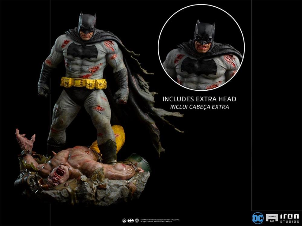 The Dark Knight Returns Batman 1/6 Scale Limited Edition Diorama Statue