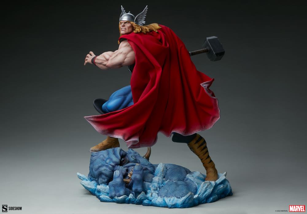 Marvel Premium Format Thor Statue
