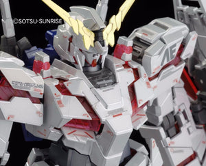 MG RX-0 Unicorn Gundam Ver. Ka Titanium Finish Ver.